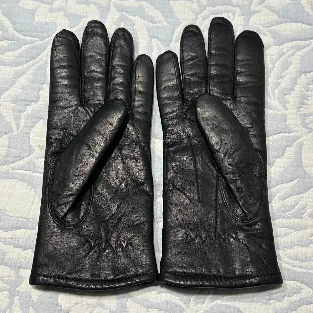 Unbranded Women's Black Gloves